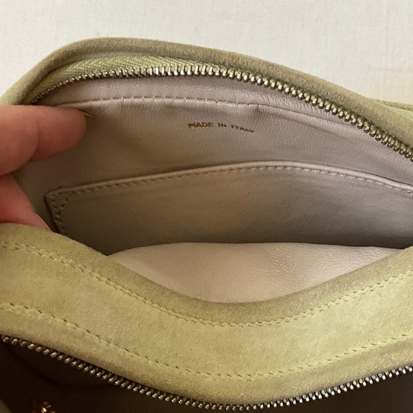 CHANEL Vintage Diamond CC Logo Suede Camera Bag Sage Green - Picture 7 of 14